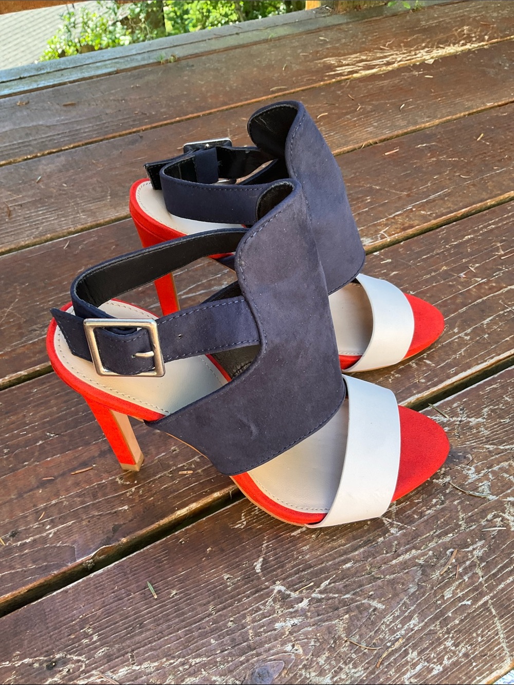 ZARA TRAFALUC HEELS US SIZE 6